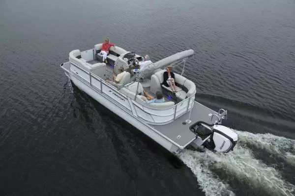 Photo of the 2025 Starcraft SLS 5