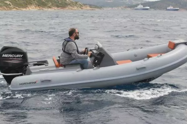 Photo of the 2025 Northstar Axis 4.2