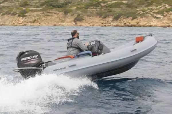 Photo of the 2025 Northstar Axis 4.2