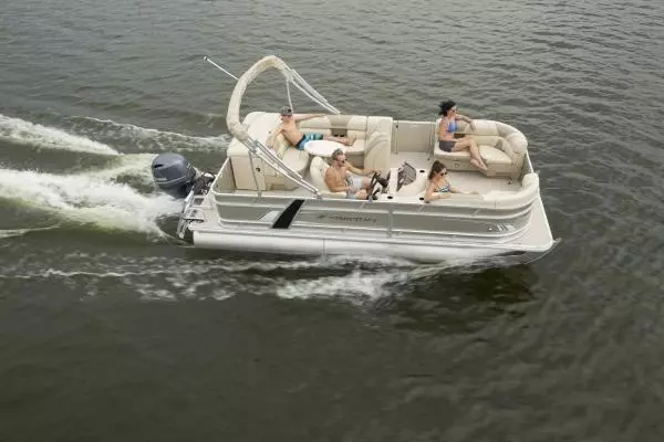 Photo of the 2025 Starcraft EX 24