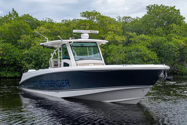 2017 Boston Whaler 37