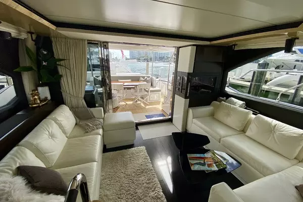 2018 Azimut 66