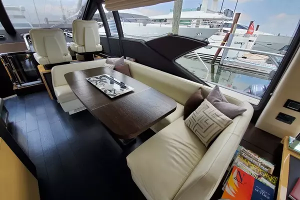 2018 Azimut 66