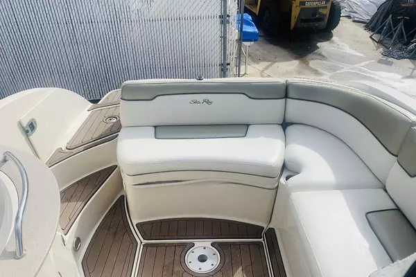 2007 Sea Ray 26