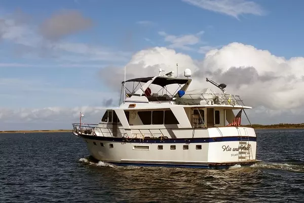 Photo of the 1988 DeFever 53 POC "His and Hers"