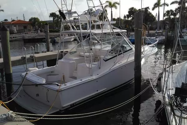 Photo of the 2007 Luhrs 31 Open