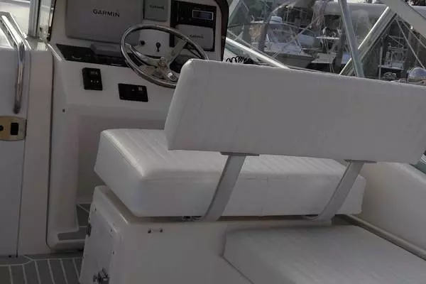 Photo of the 2007 Luhrs 31 Open