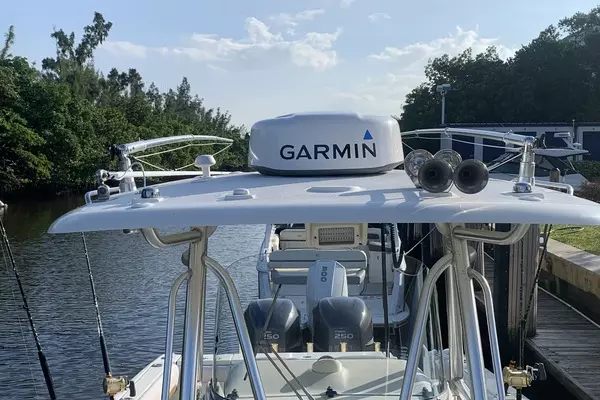 Photo of the 2008 Hydra-Sports 2900 CC