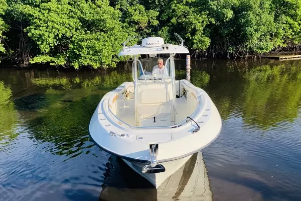 Photo of the 2008 Hydra-Sports 2900 CC