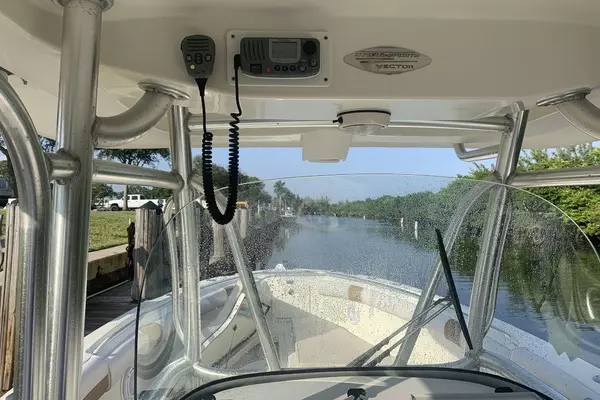 Photo of the 2008 Hydra-Sports 2900 CC