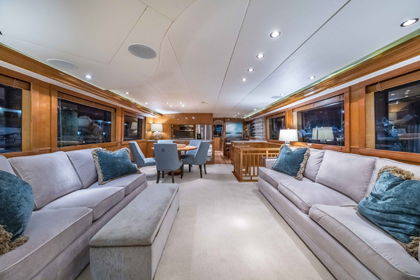 Vita Brevis 75ft Hatteras Yacht For Sale