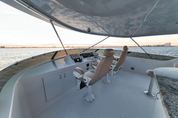 Vita Brevis 75ft Hatteras Yacht For Sale