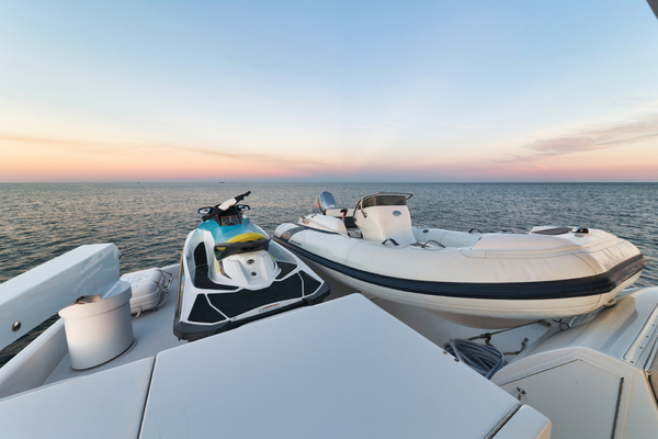 Vita Brevis 75ft Hatteras Yacht For Sale