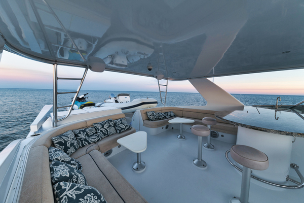 Vita Brevis 75ft Hatteras Yacht For Sale