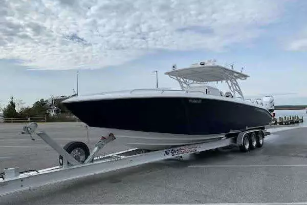 Photo of the 2019 Midnight Express 39 Cuddy