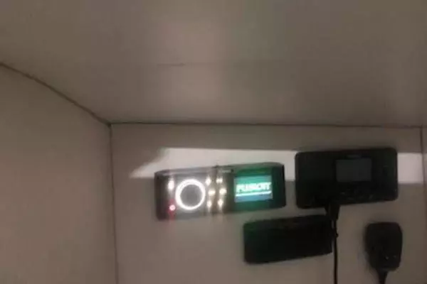 2019 Midnight Express 39