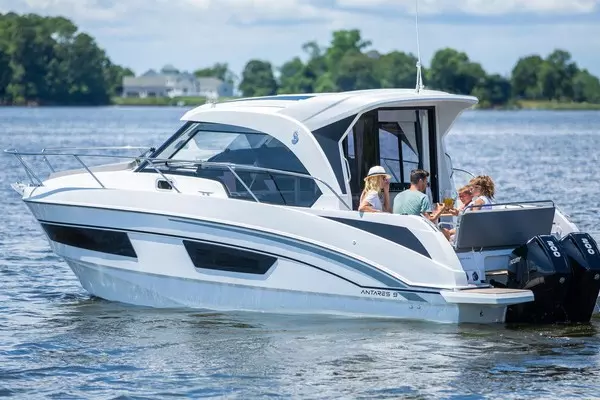 Photo of the 2025 Beneteau Antares 9