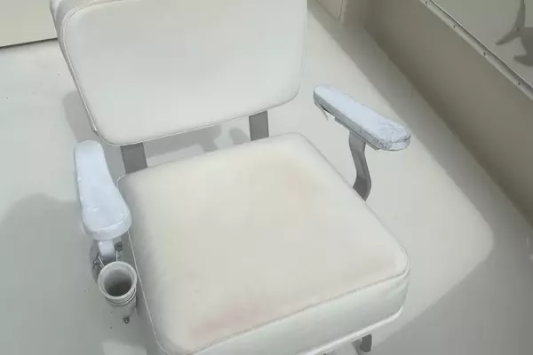 Photo of the 1986 Hatteras Sport Fish Convertible