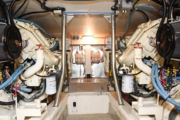 1999 Ocean Yachts 45