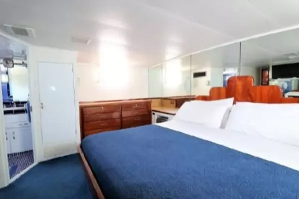 FantaSea 78ft Burger Yacht For Sale