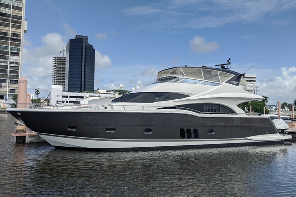 72 ft Marquis 2011 West Palm Beach Florida United States 1750000