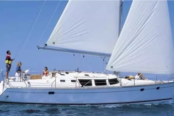 Amoreena  43ft Jeanneau Yacht For Sale Amoreena  43ft Jeanneau Yacht For Sale