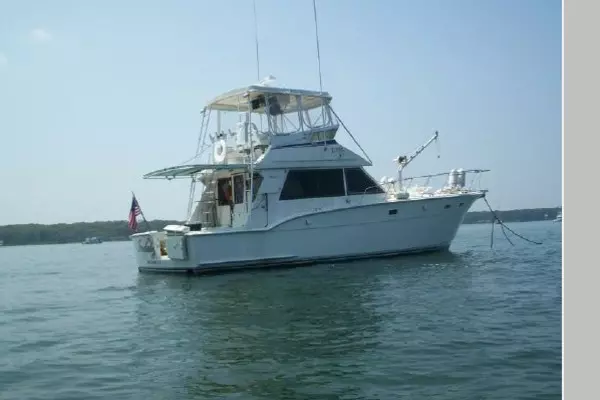 43ft Hatteras Yacht For Sale