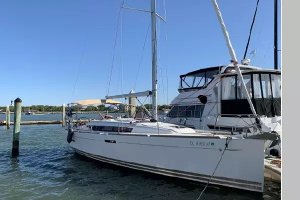 Three Bears 37ft Jeanneau Yacht For Sale