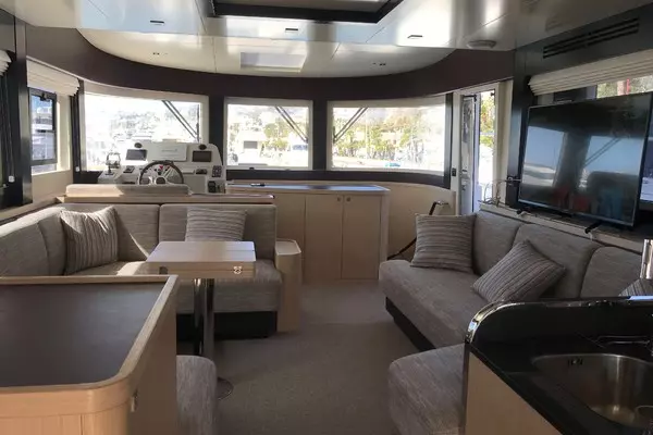 2019 Sirena 58