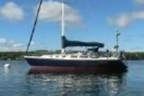 Sea Squatch 42ft Catalina Yacht For Sale