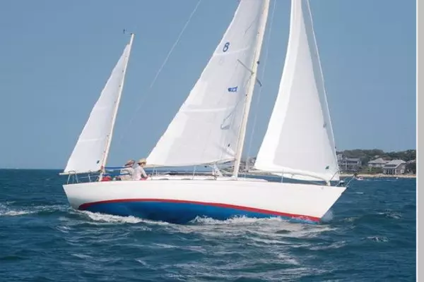 38ft Alerion Yacht For Sale