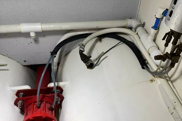 2007 Northern Bay 38