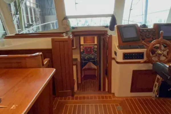 2007 Northern Bay 38