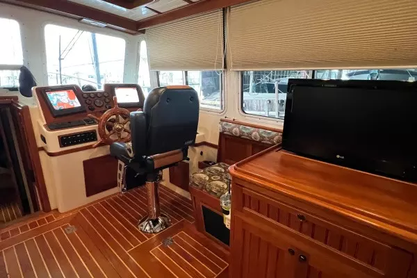 2007 Northern Bay 38