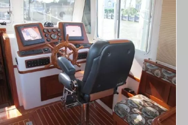 2007 Northern Bay 38