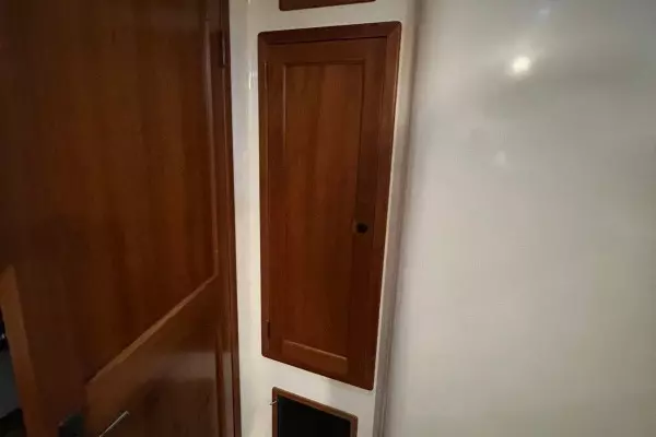 2007 Northern Bay 38