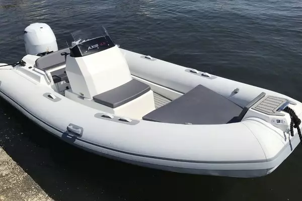 Photo of the 2025 Northstar Axis 4.8