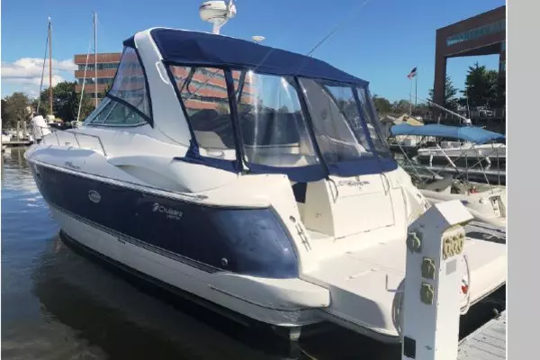 Cooling Time 37ft Cruisers Yachts Yacht For Sale