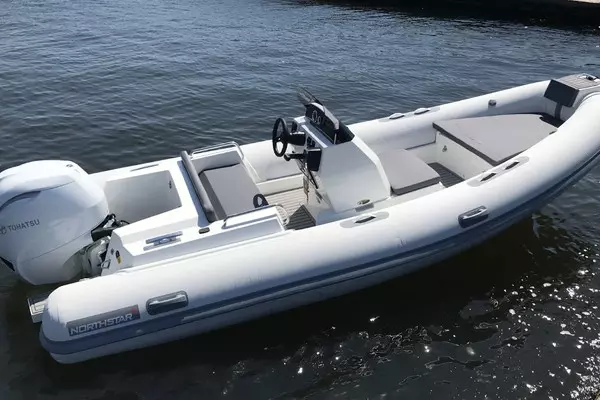 Photo of the 2025 Northstar Axis 4.8