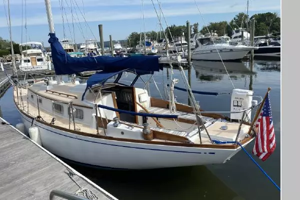 Pumpkin 32ft Bristol Yacht For Sale