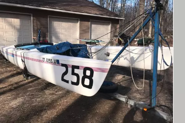 21ft Hobie Cat Yacht For Sale