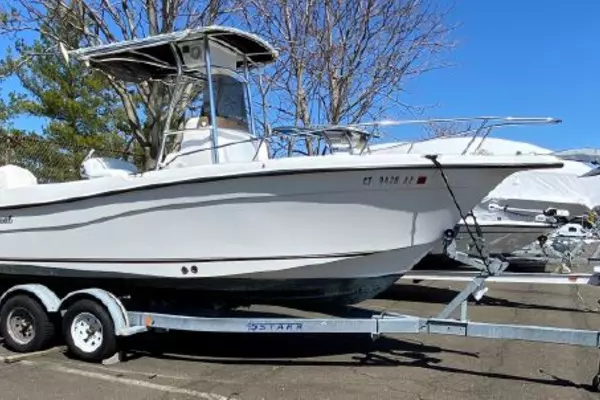21ft Seaswirl Yacht For Sale