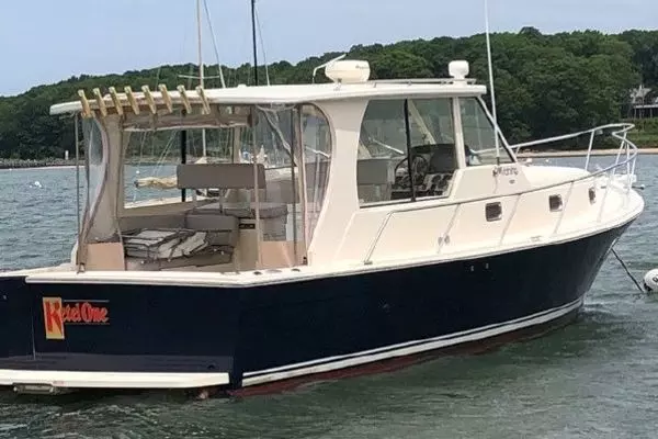 Kettle One II 34ft Mainship Yacht For Sale