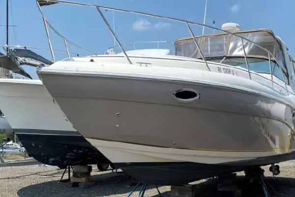 Migration 33ft Rinker Yacht For Sale
