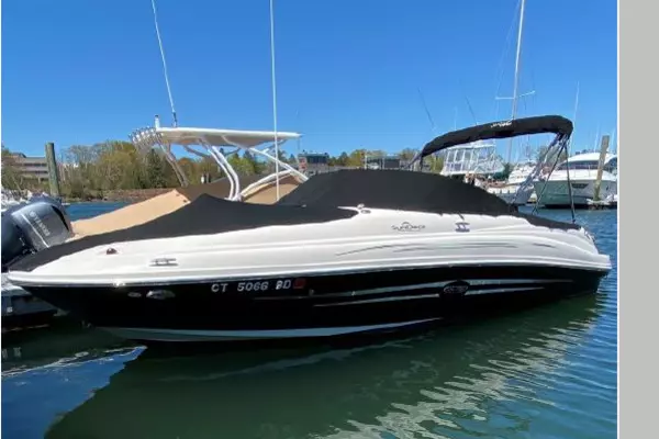 23ft Sea Ray Yacht For Sale