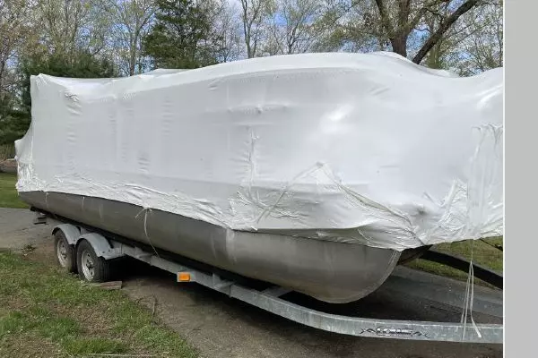 21ft Lowe Yacht For Sale