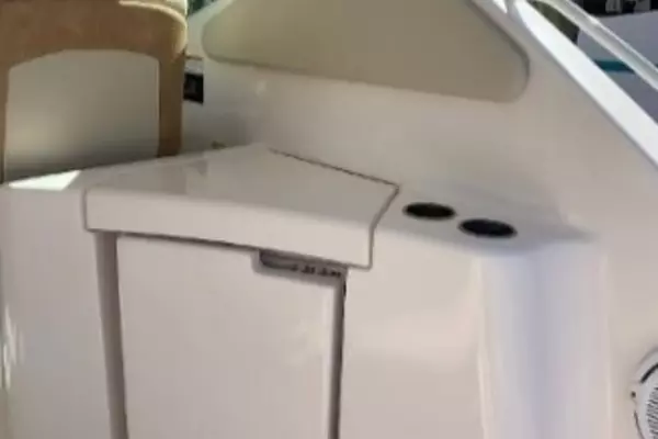 2008 Tiara Yachts 39