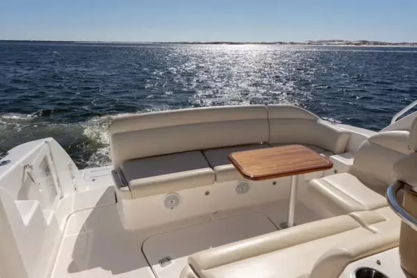 2008 Tiara Yachts 39