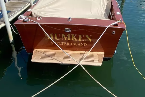 Photo of the 1963 Chris-Craft Open Roundabout "Mumken"