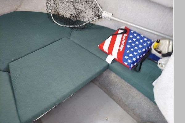 21ft Trophy Yacht For Sale 21ft Trophy Yacht For Sale